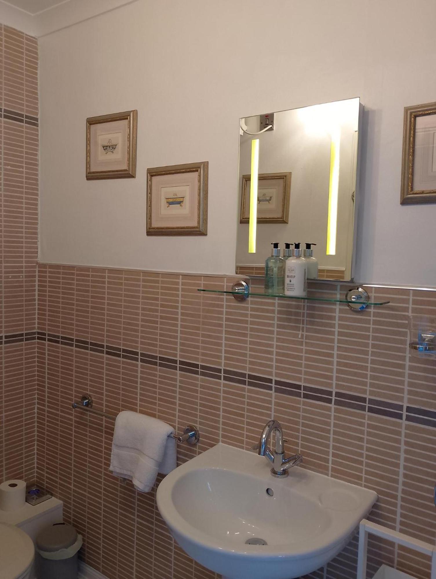 Smiddy House Panzió Spean Bridge Kültér fotó
